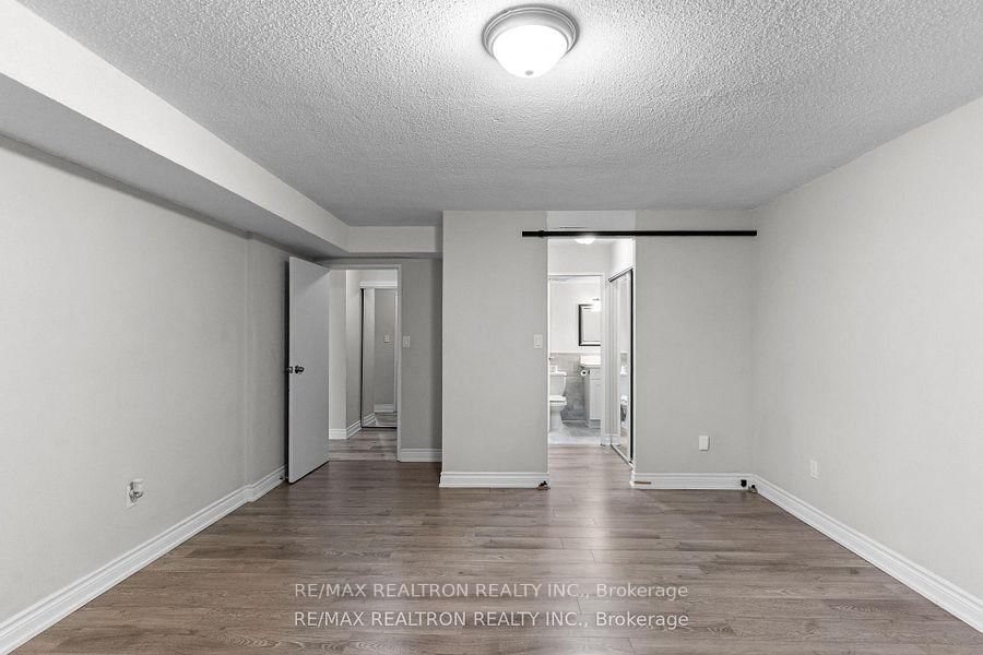 Condo for sale at 910-100 Wingarden Court, Toronto, Ontario, M1B 2P4 - Malvern - MLS: E12913220