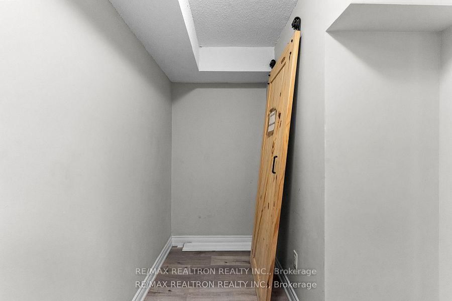 Condo for sale at 910-100 Wingarden Court, Toronto, Ontario, M1B 2P4 - Malvern - MLS: E12913220