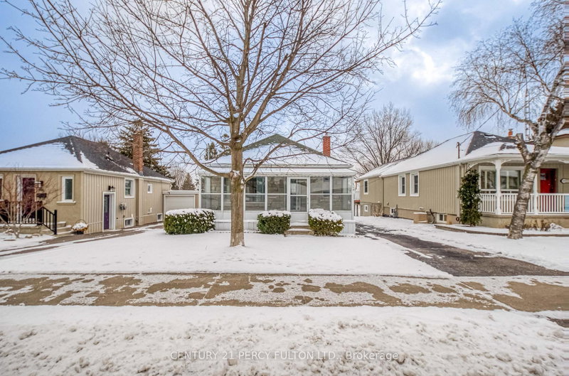 home for sale on 707 Athol Street