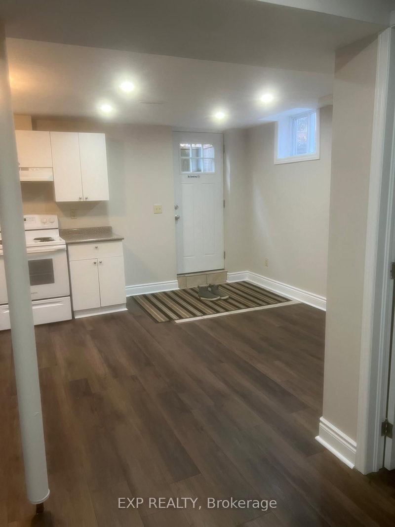 home for lease on Lower-14 Griffiths Drive