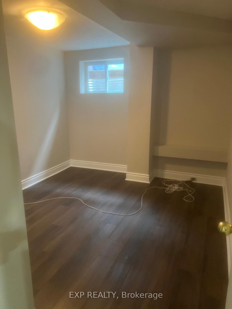 Lower - 14 Griffiths Dr, Ajax, L1T 3J3 | Image 3