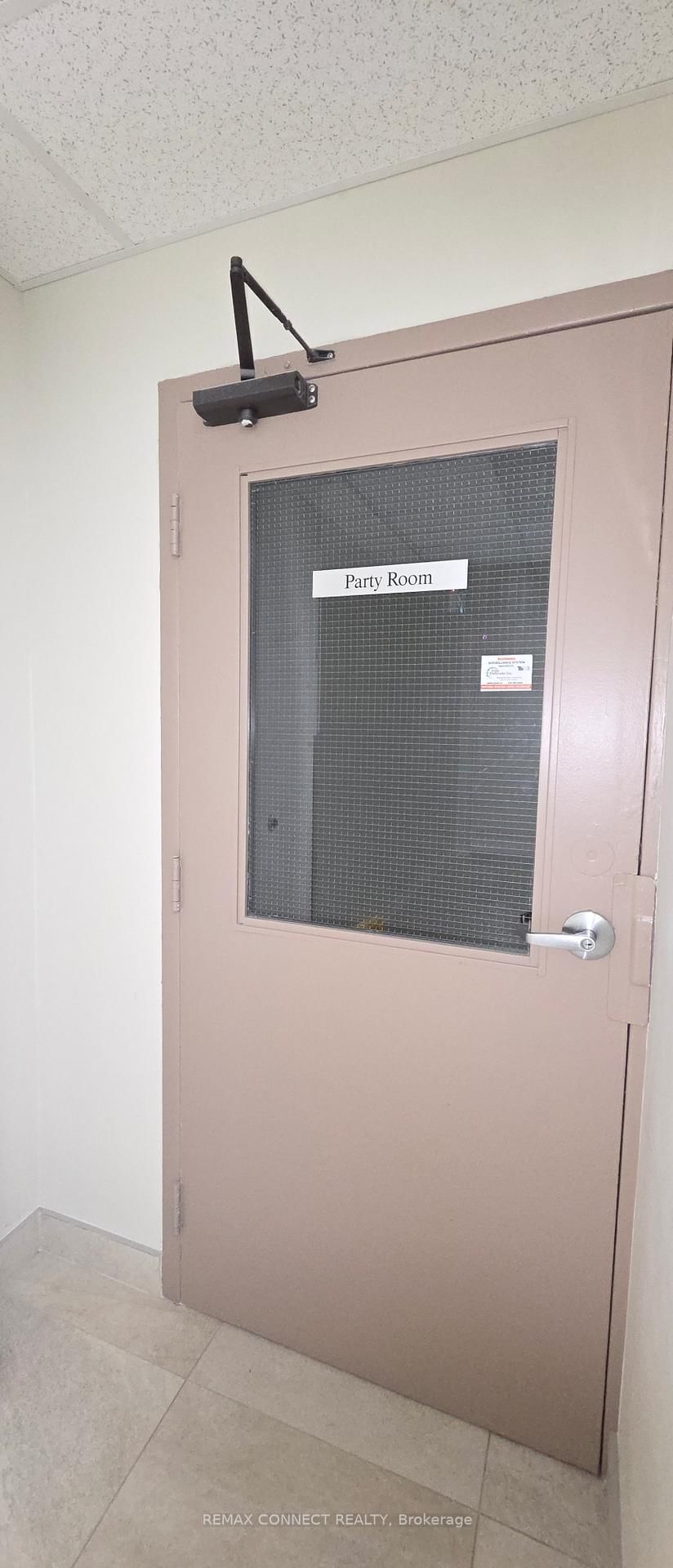 Condo for lease at 108-1950 Kennedy Road, Toronto, Ontario, M1P 4S9 - Dorset Park - MLS: E12914038