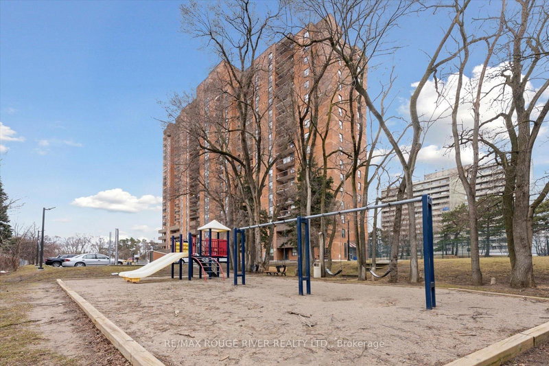 907 - 90 Ling Rd, Toronto, M1E 4Y3 | Image 3