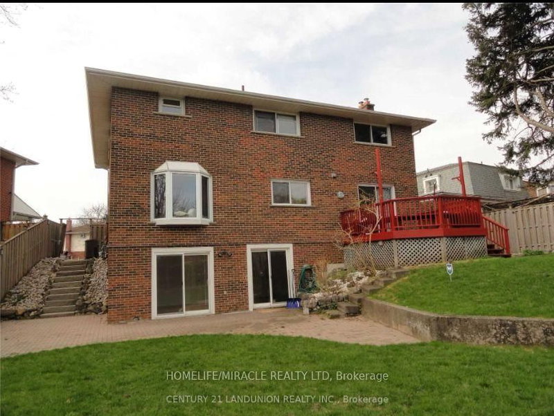 36 Roundwood Crt, Toronto, M1W 1Z2 | Image 2