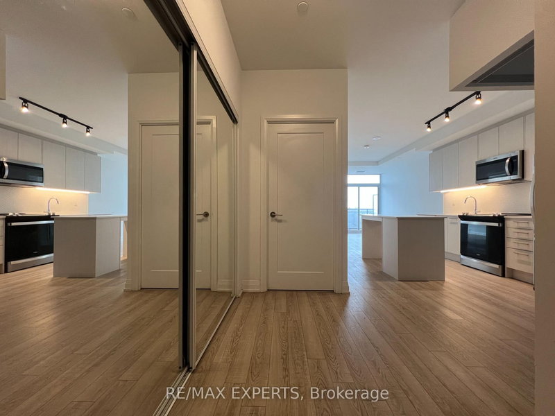 413 - 286 Main St, Toronto, M4C 0B3 | Image 2