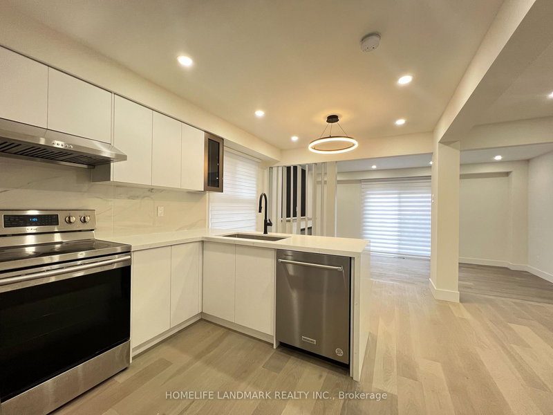 26 Ponymill Dr, Toronto, M1V 2Y1 | Image 3