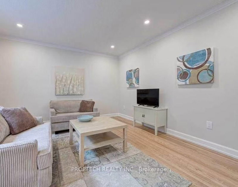 28 Boem Ave, Toronto, M1R 3T1 | Image 2
