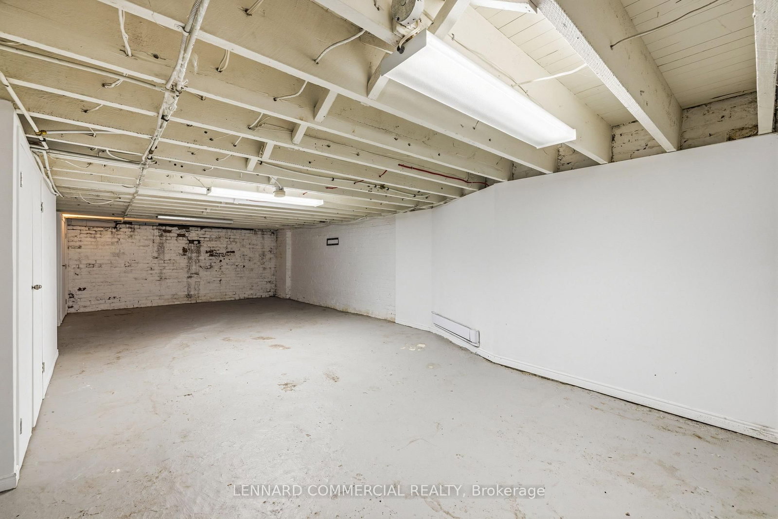 336 Kingston Road, Unit Ground Floor - Photo 17