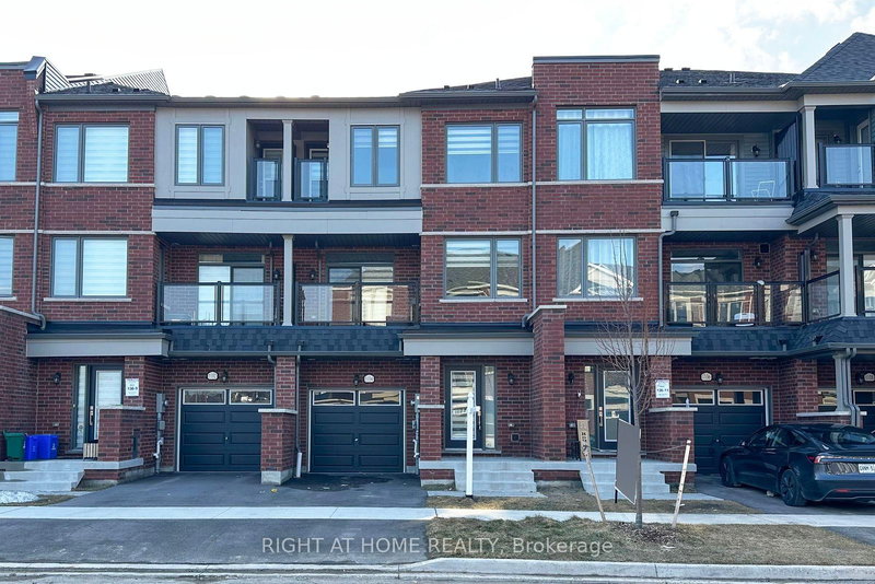 home for lease on 1104 Lockie Drive