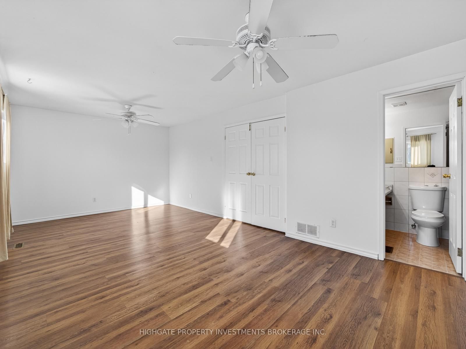 Detached House for sale at 739 Edgewood Road, Pickering, Ontario, L1V 2Z7 - Amberlea - MLS: E12916468