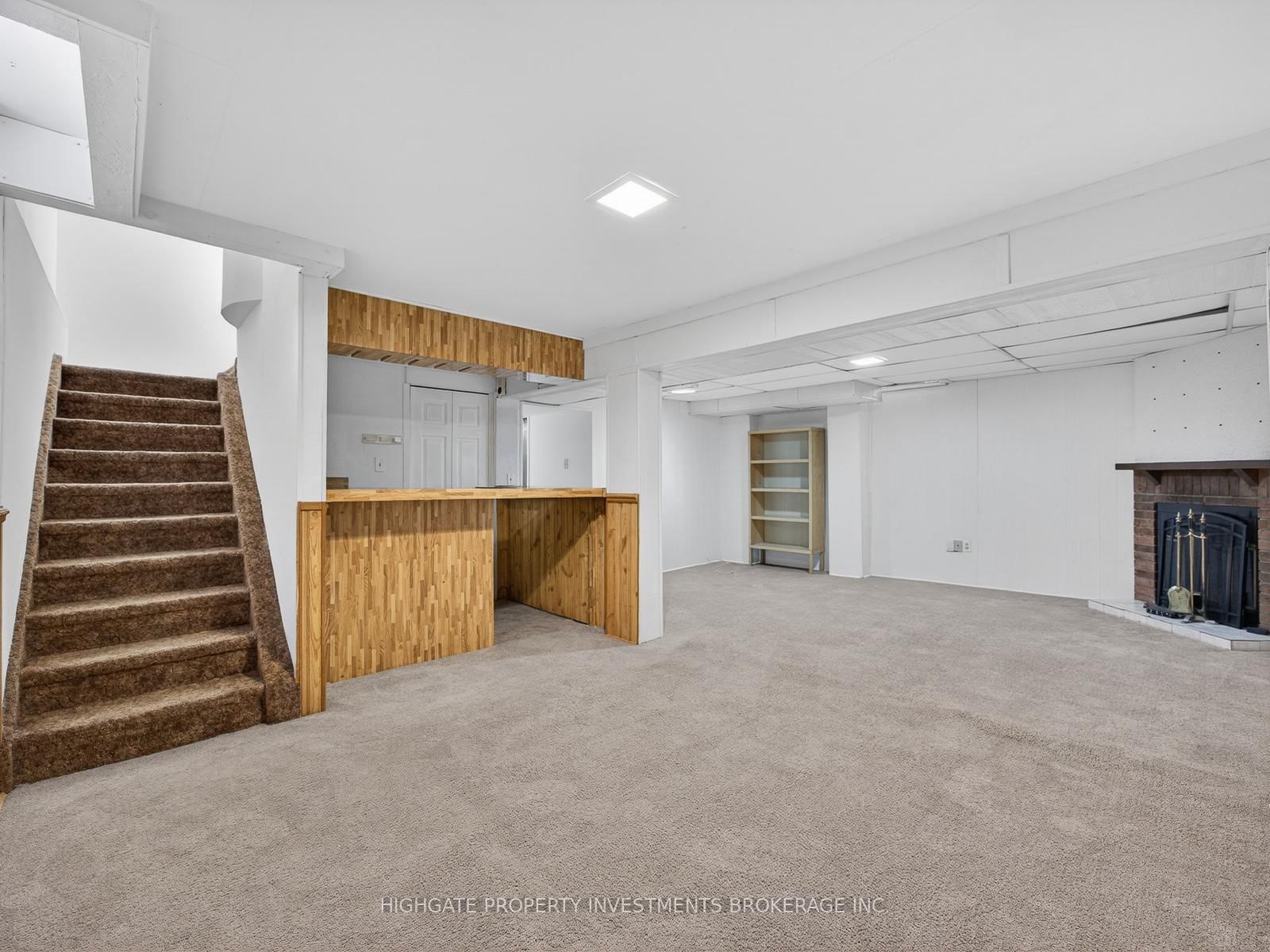 Detached House for sale at 739 Edgewood Road, Pickering, Ontario, L1V 2Z7 - Amberlea - MLS: E12916468