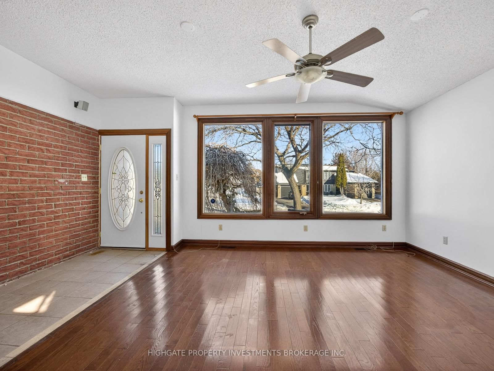 Detached House for sale at 739 Edgewood Road, Pickering, Ontario, L1V 2Z7 - Amberlea - MLS: E12916468