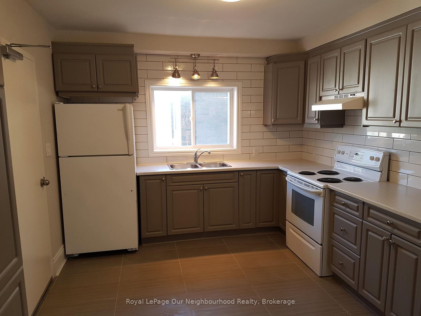 290 Eulalie Avenue, Unit Unit 1 (MAIN) - Photo 2