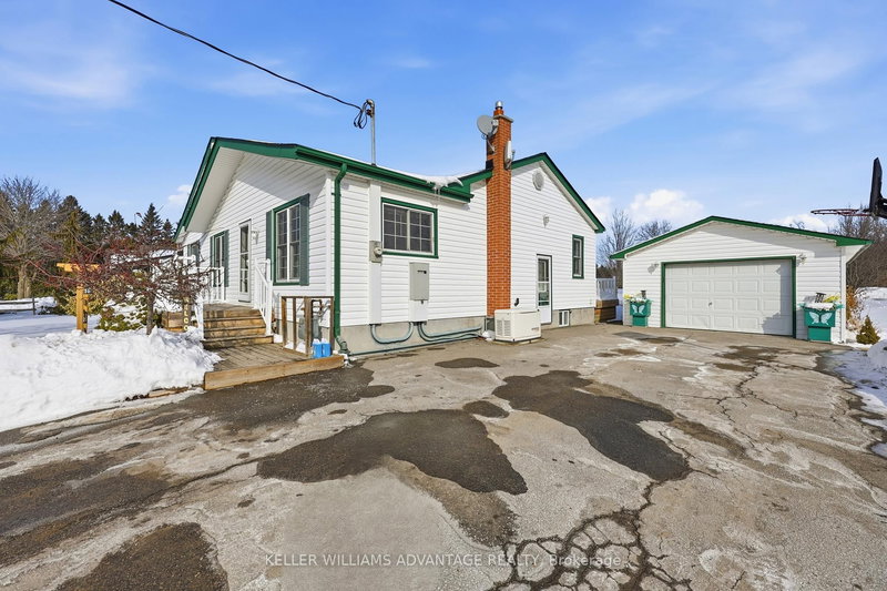 2347 Hancock Rd, Clarington, L1E 2M3 | Image 3
