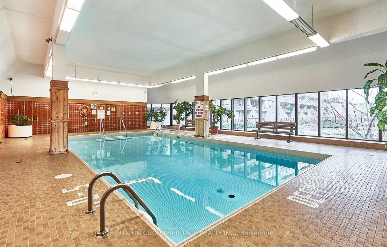 55 William Street E, Unit 912 - Photo 38