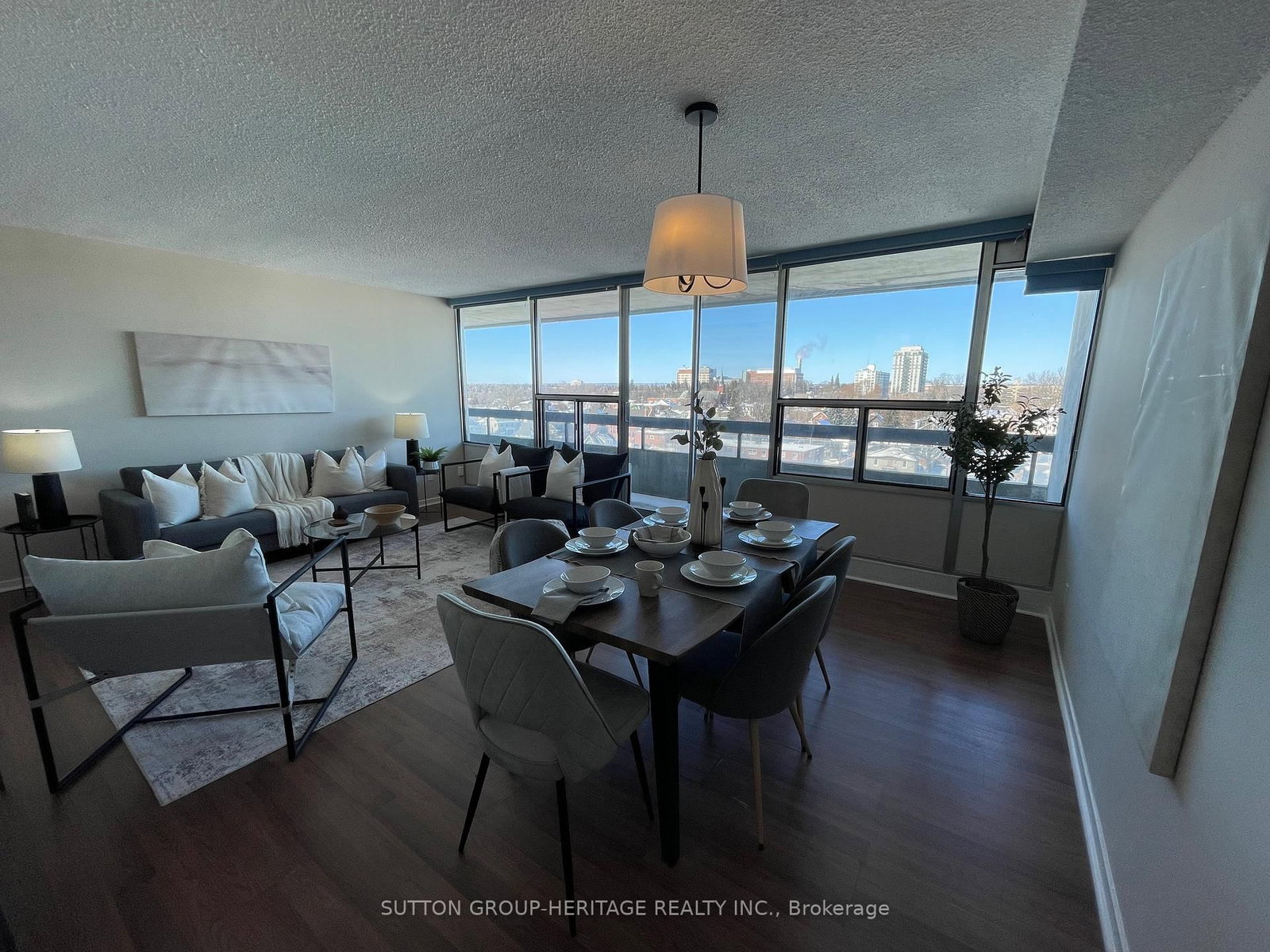 55 William Street E, Unit 912 - Photo 4