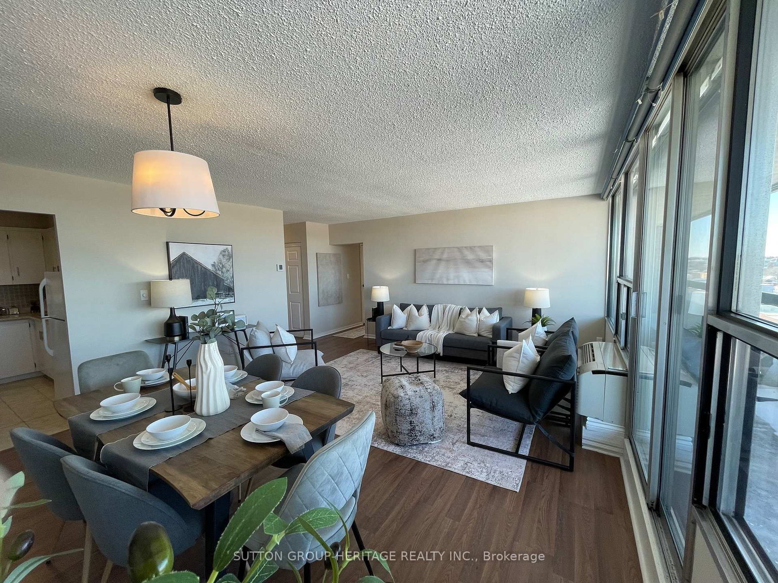 55 William Street E, Unit 912 - Photo 8