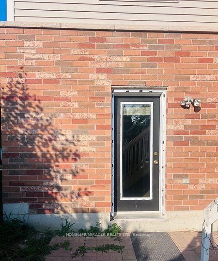 732 Ormond Drive, Unit Basement - Photo 2