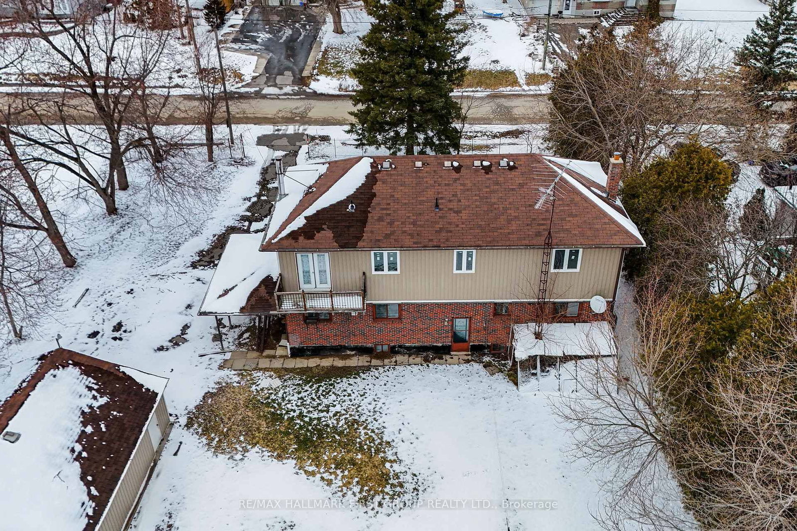 Detached House for sale at 239 Davidson Street, Pickering, Ontario, L1V 2P9 - Rural Pickering - MLS: E12917752