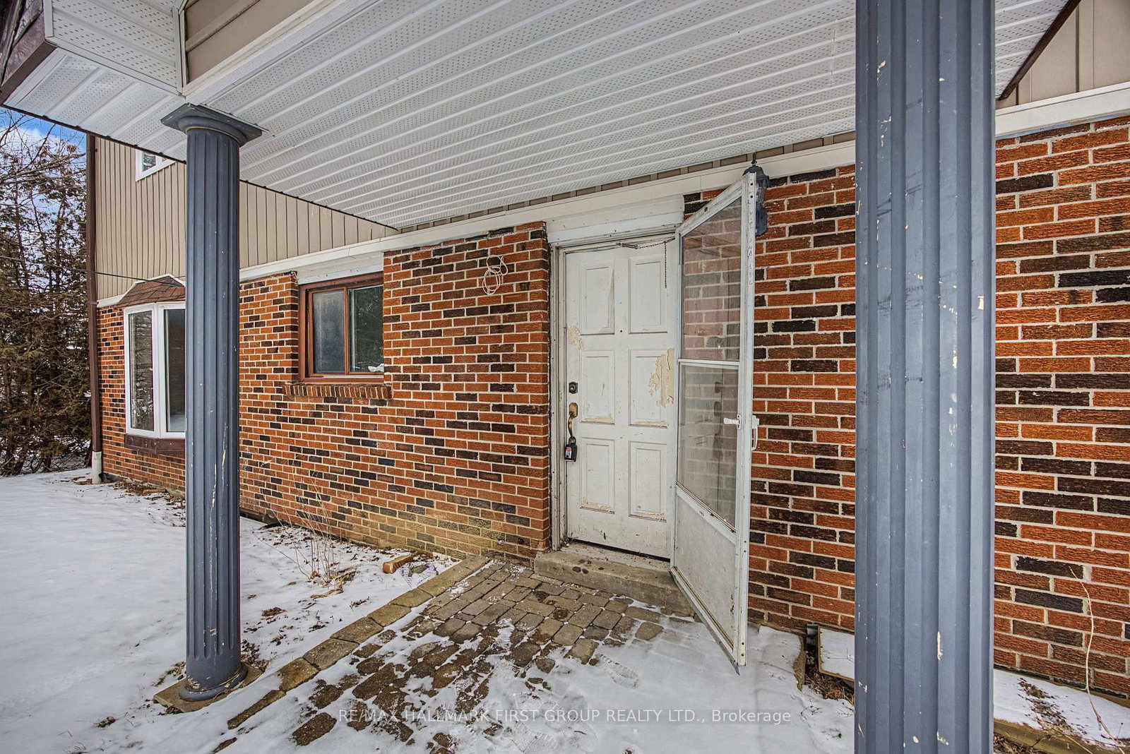 Detached House for sale at 239 Davidson Street, Pickering, Ontario, L1V 2P9 - Rural Pickering - MLS: E12917752