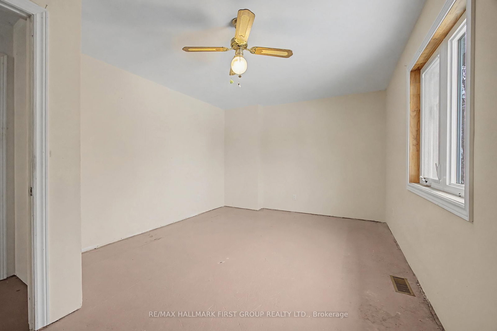 Detached House for sale at 239 Davidson Street, Pickering, Ontario, L1V 2P9 - Rural Pickering - MLS: E12917752