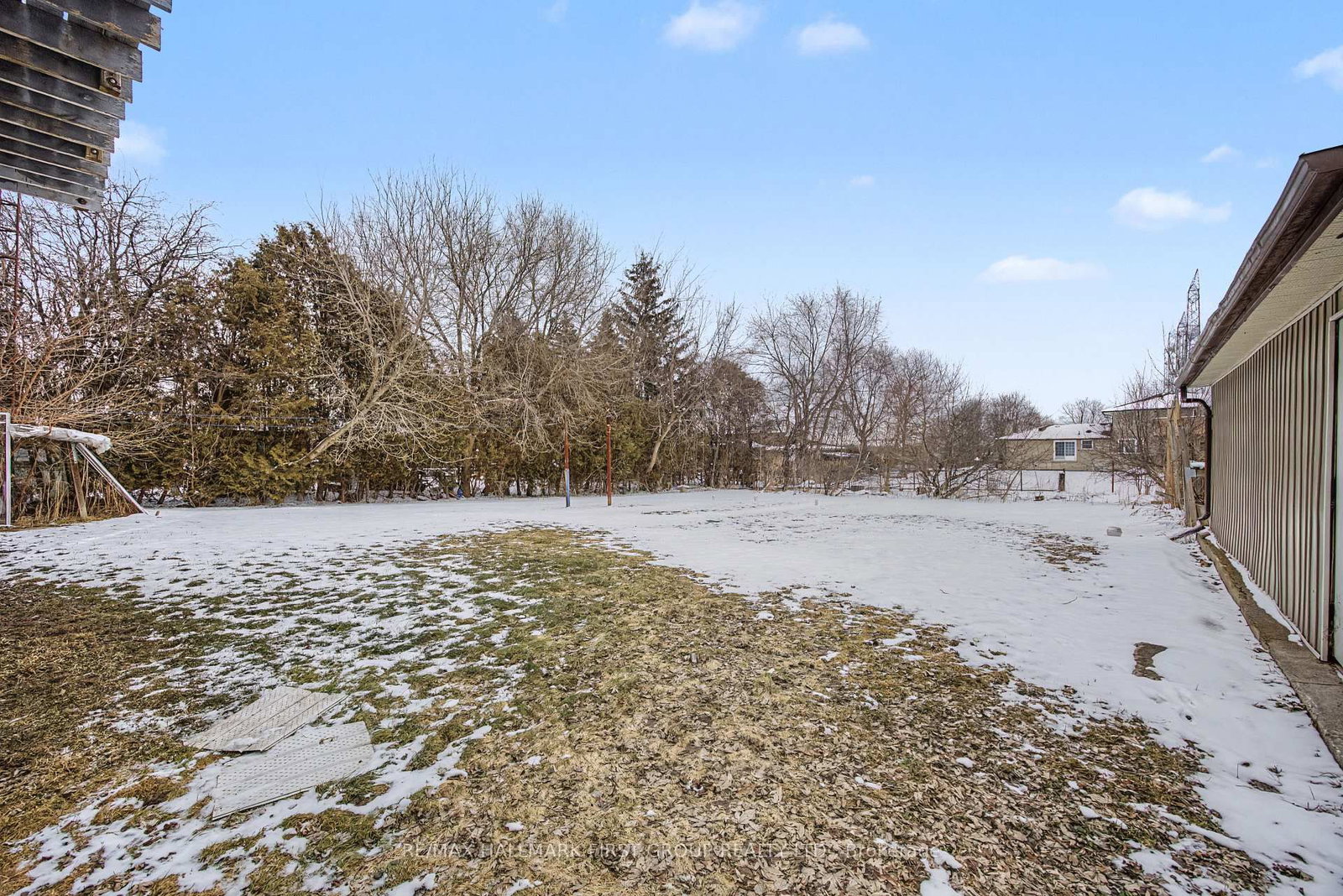 Detached House for sale at 239 Davidson Street, Pickering, Ontario, L1V 2P9 - Rural Pickering - MLS: E12917752