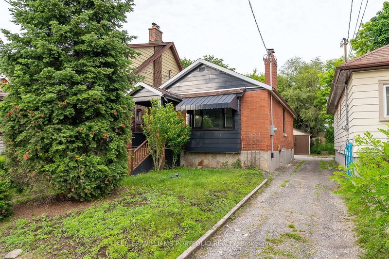 home for lease on 97 Harding Boulevard