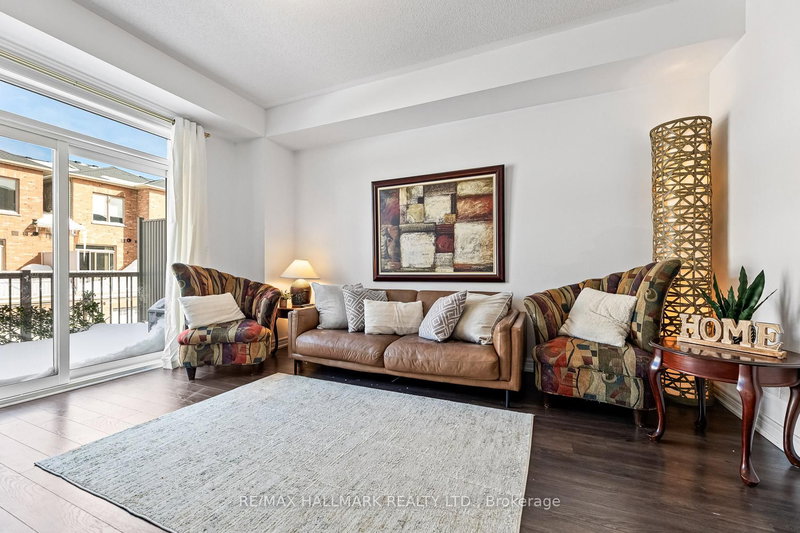 60 Belanger Cres, Toronto, M1L 0H3 | Image 2