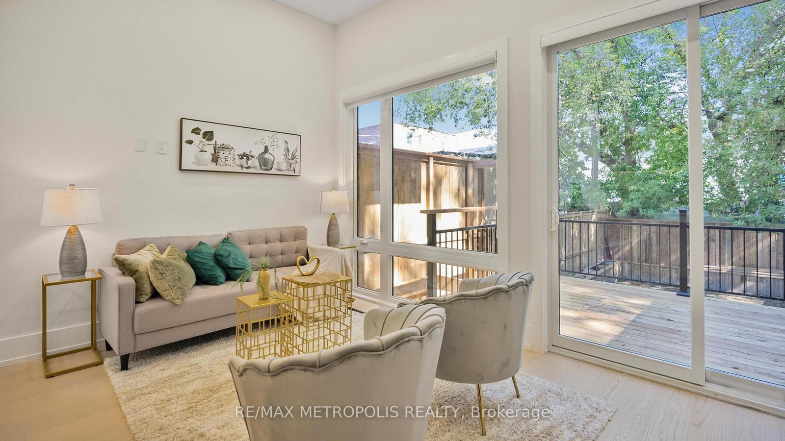 Detached House for sale at 39 Kenworthy Avenue, Toronto, Ontario, M1L 3B1 - Oakridge - MLS: E12919066