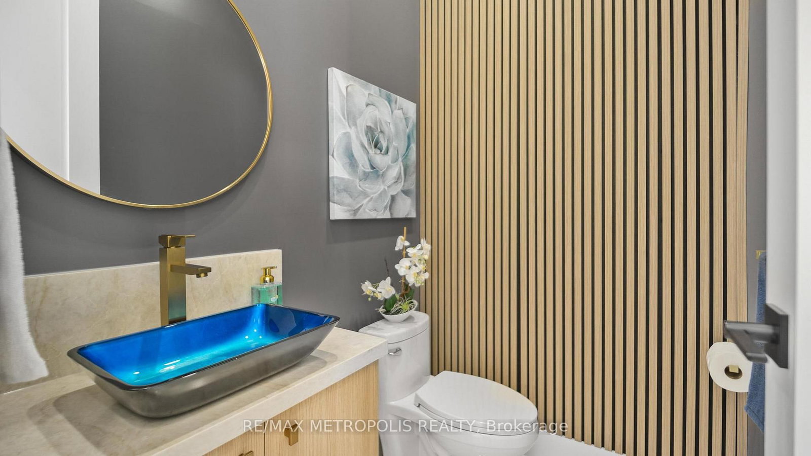 Detached House for sale at 39 Kenworthy Avenue, Toronto, Ontario, M1L 3B1 - Oakridge - MLS: E12919066