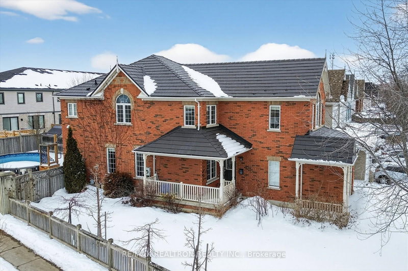 94 Bayberry Crt, Whitby, L1M 2L1 | Image 3