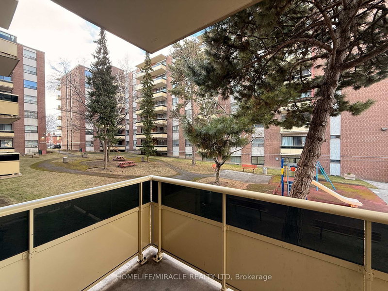 114 - 915 Midland Ave, Toronto, M1K 4G1 | Image 3