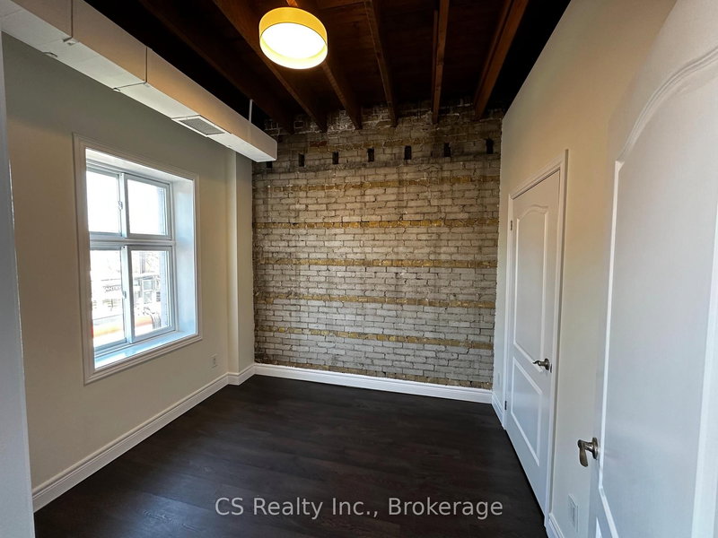 1513-3 - 242 Coxwell Ave, Toronto, M4L 3B2 | Image 3