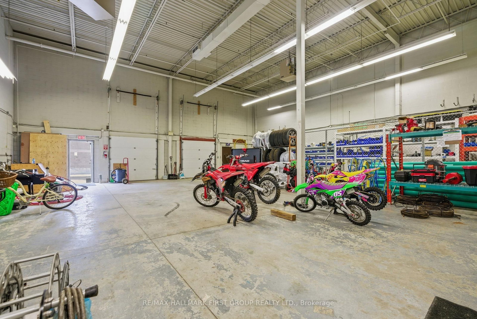 520 Westney Road S, Unit 3-5 - Photo 25