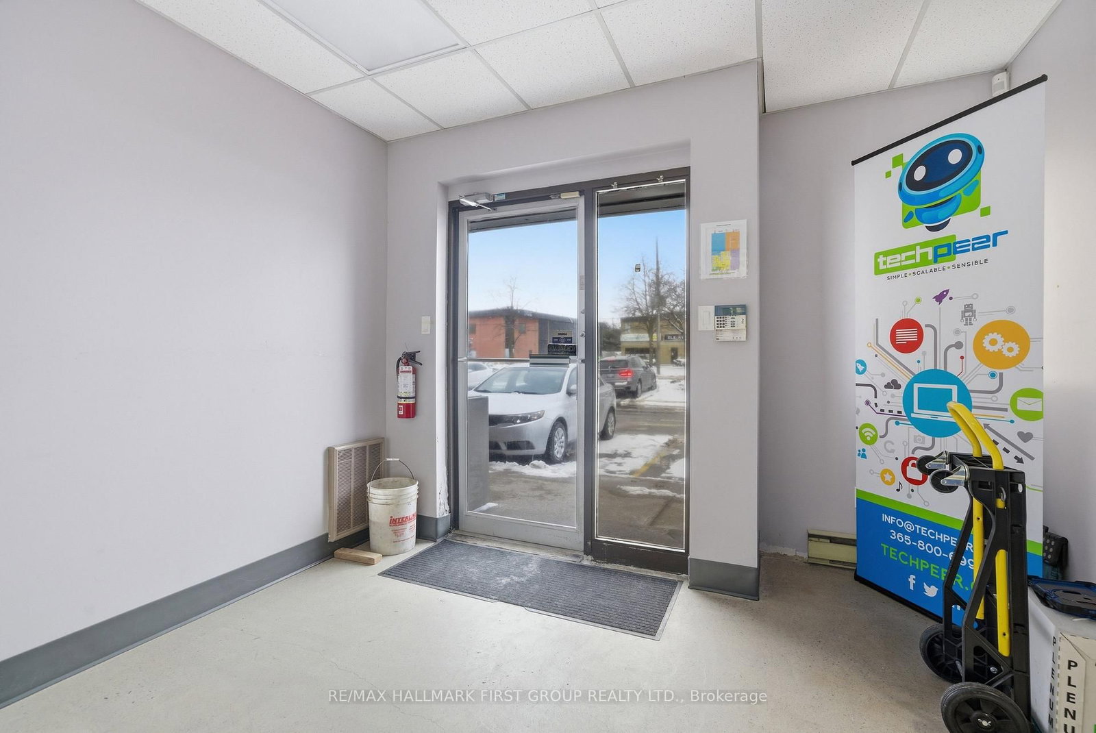 520 Westney Road S, Unit 3-5 - Photo 27