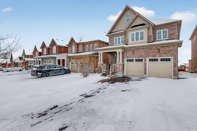 238 Lyle Dr, Clarington, L1C 0V6 | Image 2