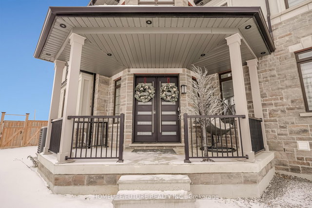 227 Northglen Boulevard