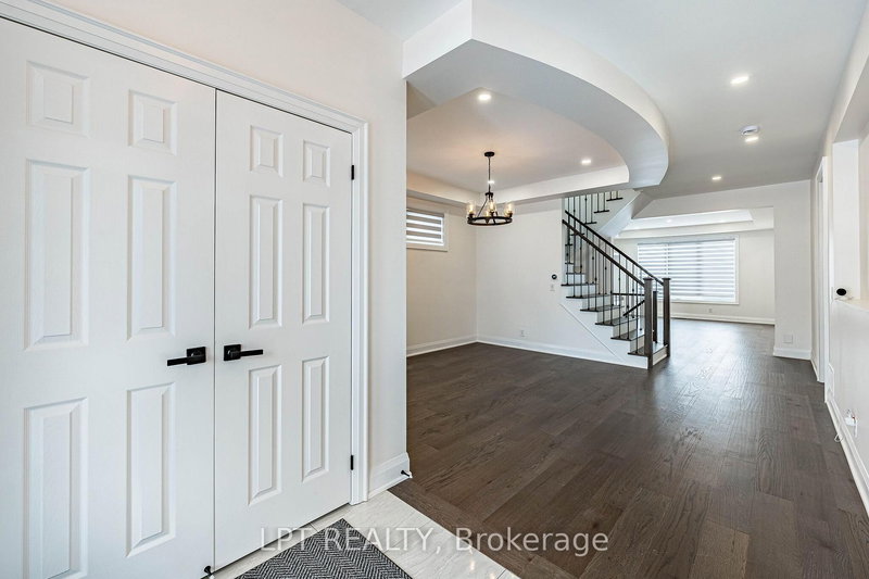 199 Symington Ave S, Oshawa, L1L 0J8 | Image 3