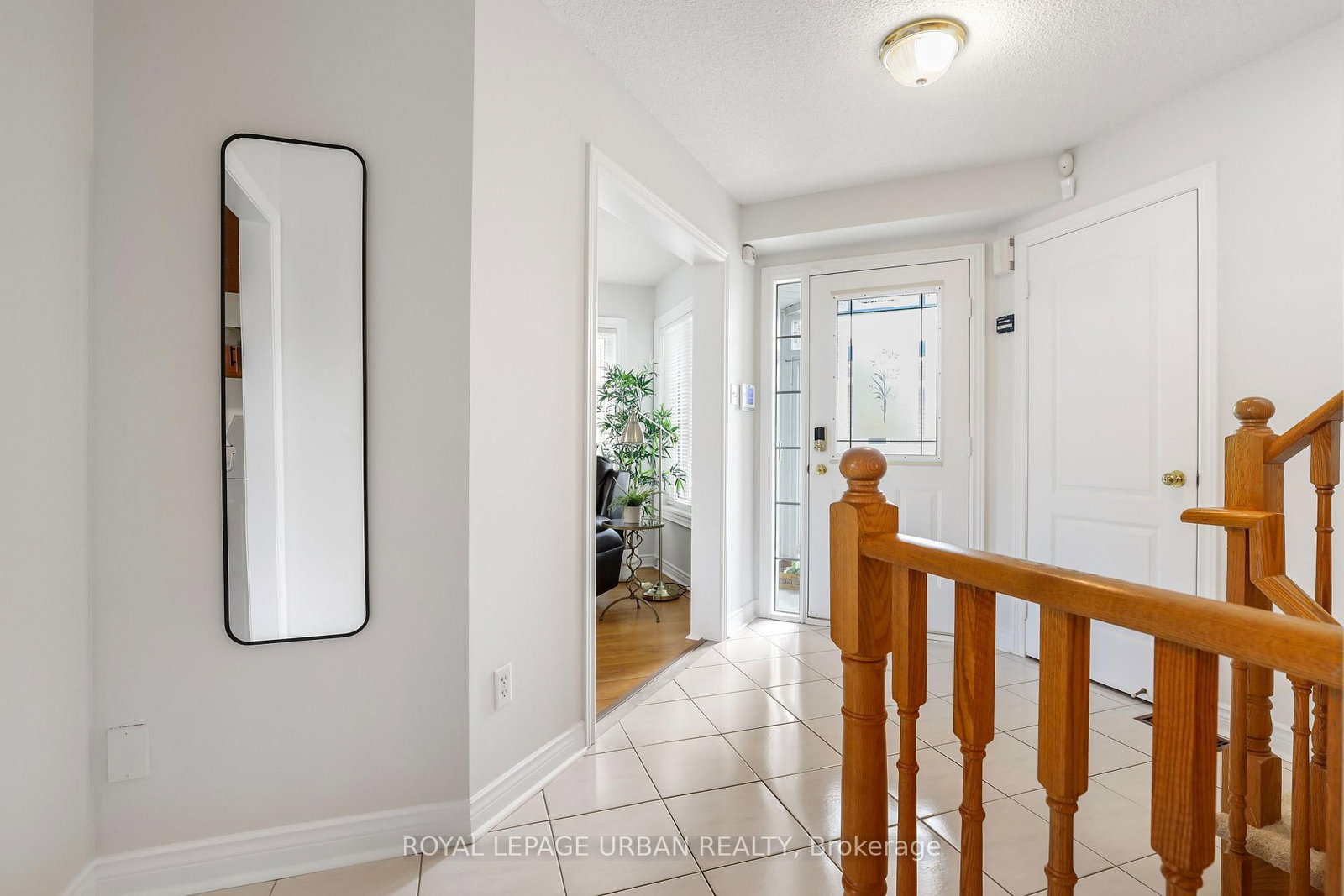 Detached House for sale at 1505 Garland Crescent, Pickering, Ontario, L1V 7B3 - Amberlea - MLS: E12922386