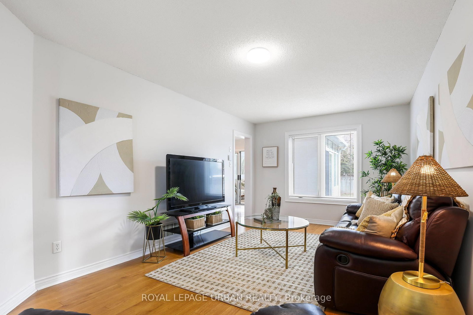 Detached House for sale at 1505 Garland Crescent, Pickering, Ontario, L1V 7B3 - Amberlea - MLS: E12922386