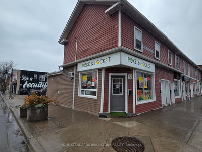 31 Bond St | Oshawa | Image