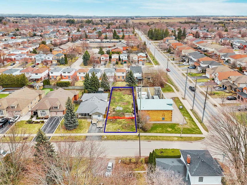 home for sale on 7 BRADSHAW Street