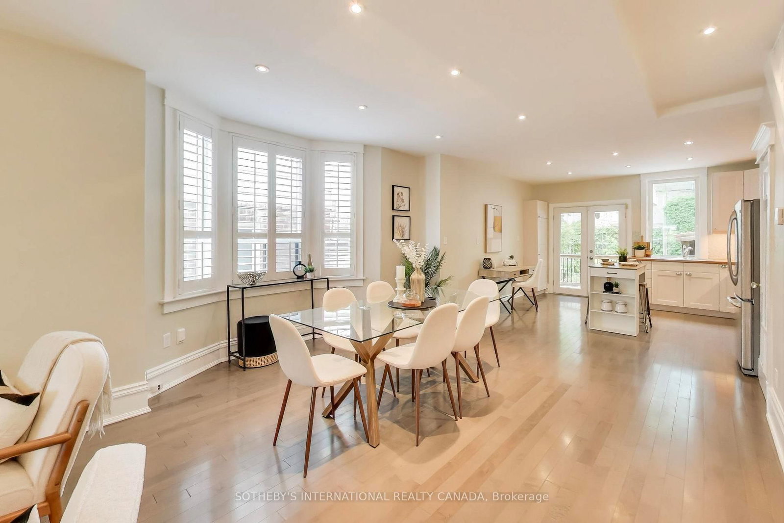 Property at 159 Glenmount Park