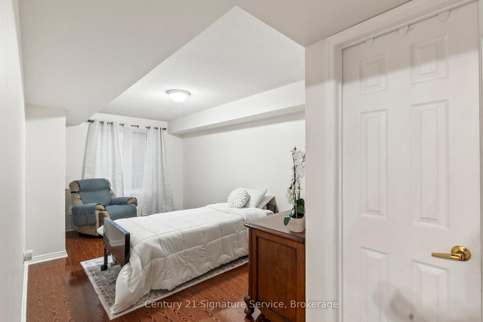 Townhouse for sale at 1-24 Petra Way, Whitby, Ontario, L1R 0A5 - Pringle Creek - MLS: E12925212