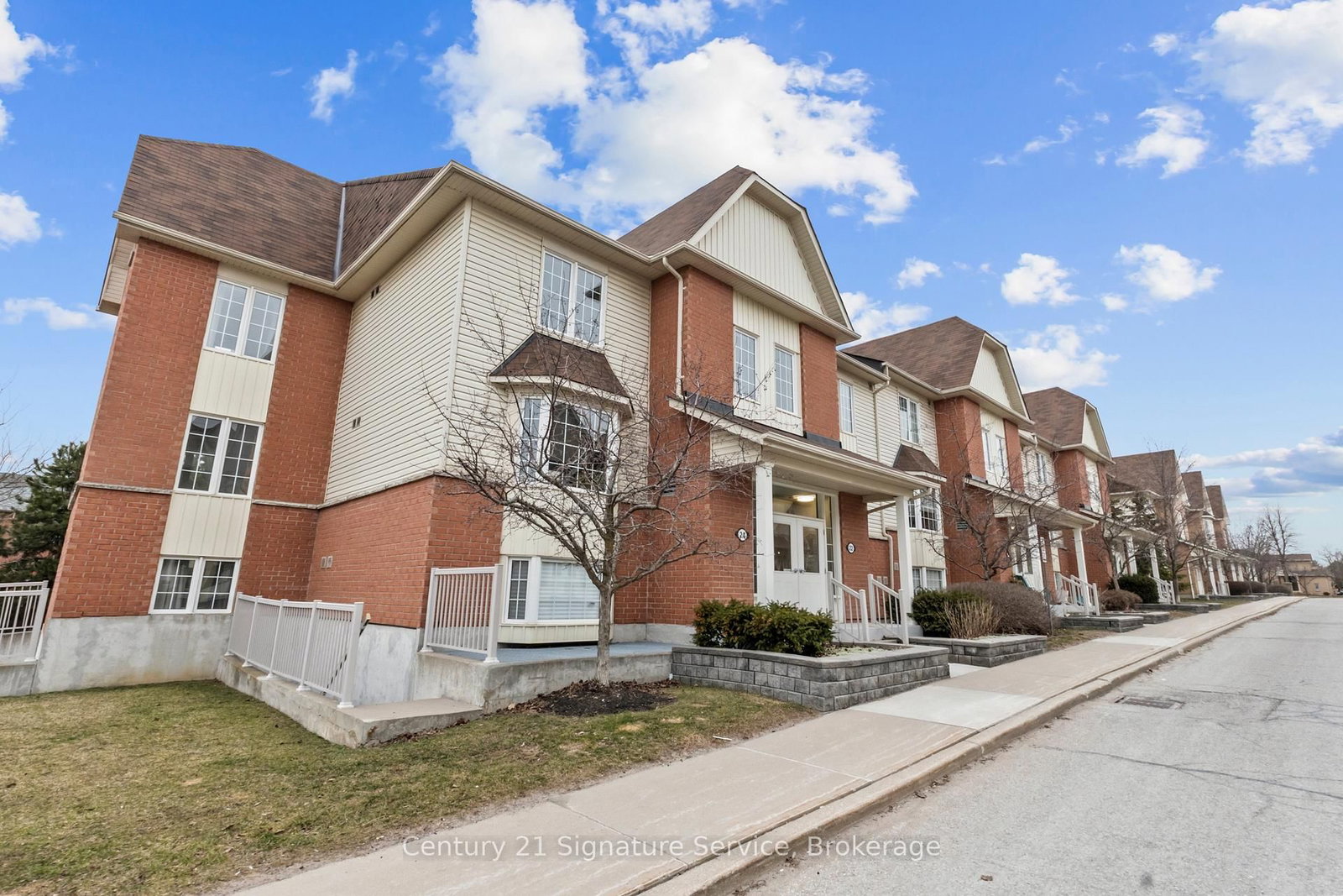 Townhouse for sale at 1-24 Petra Way, Whitby, Ontario, L1R 0A5 - Pringle Creek - MLS: E12925212