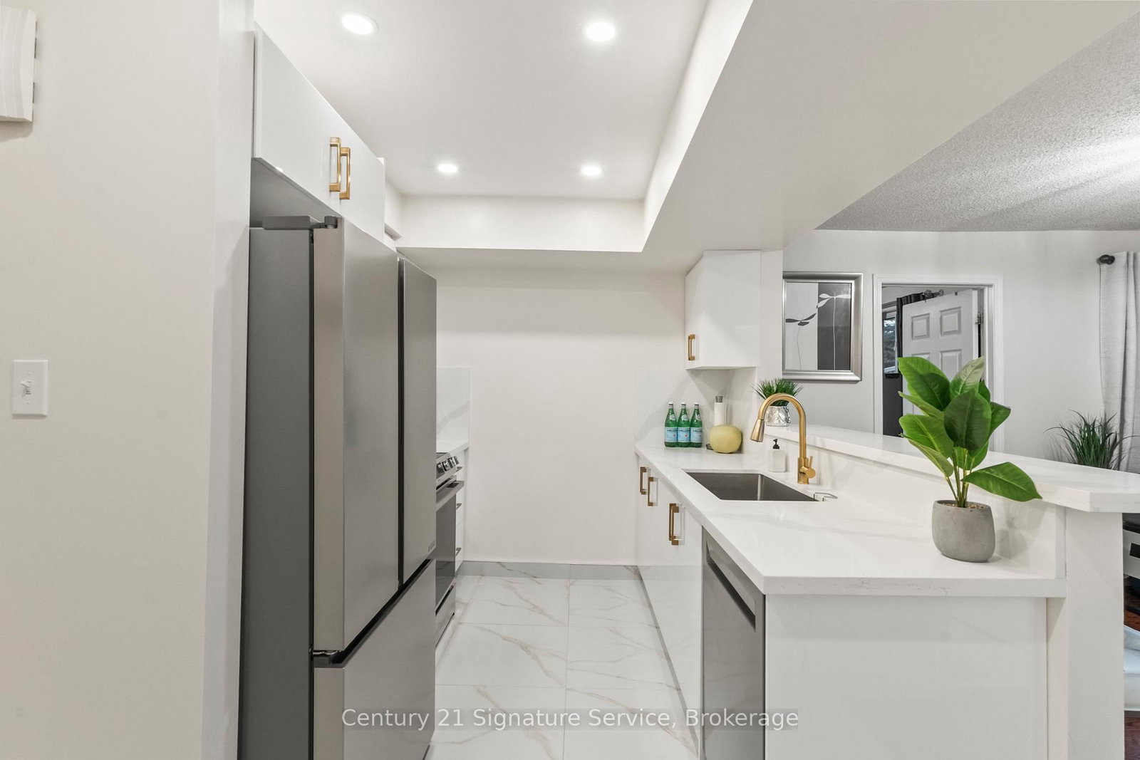 Townhouse for sale at 1-24 Petra Way, Whitby, Ontario, L1R 0A5 - Pringle Creek - MLS: E12925212