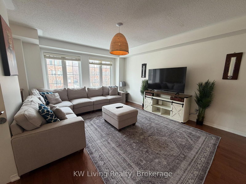 71 Maidstone Way, Whitby, L1R 0L8 | Image 3