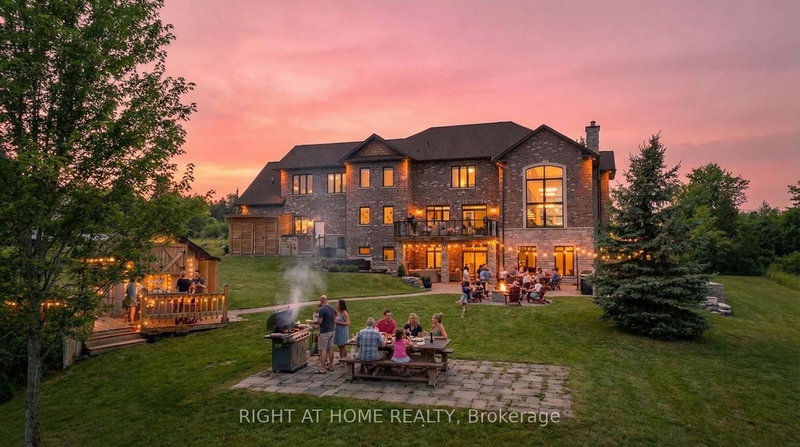 3850 Kinsale Rd, Pickering, L1Y 1E2 | Image 2