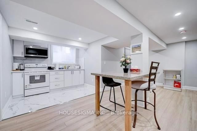 BSMT - 28 Earlton Road