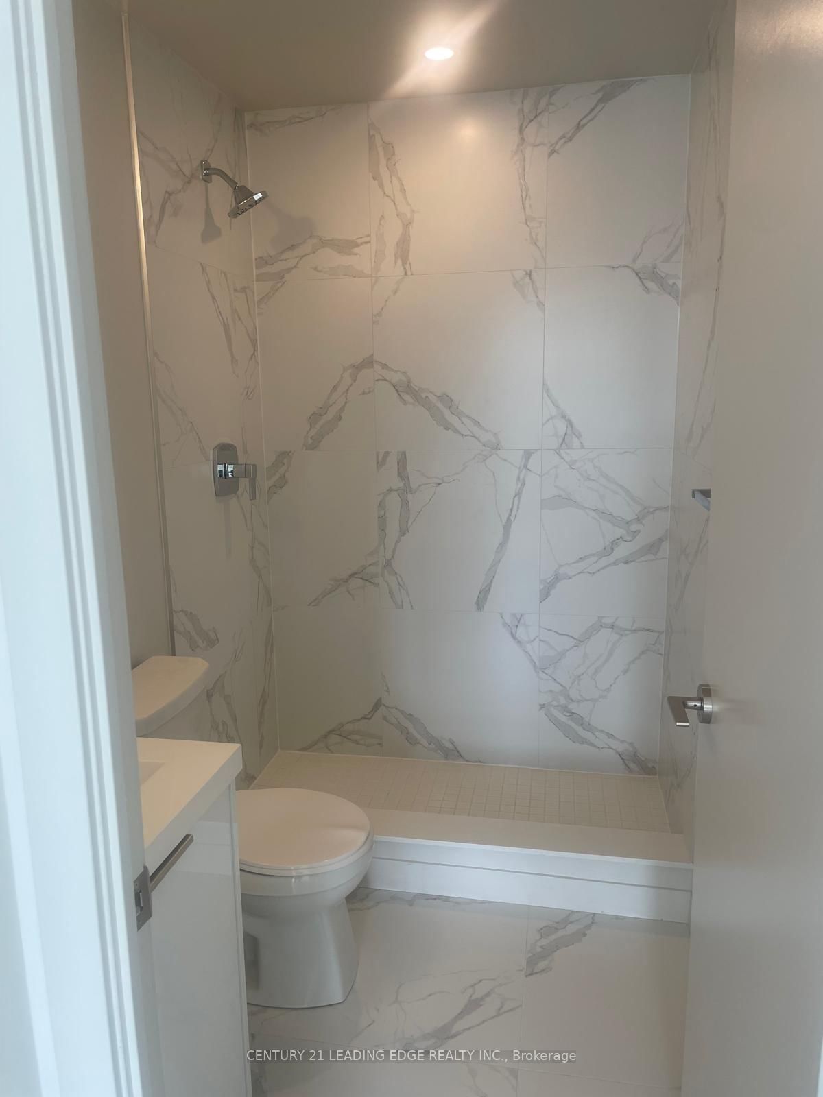 90 Glen Everest Road, Unit 301 - Photo 4